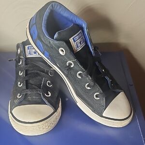 Kids Converse Slip On Shoes Size 4